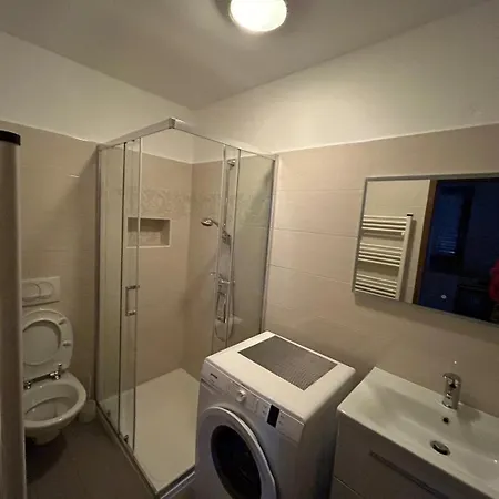 Dino ゲストハウス 3*