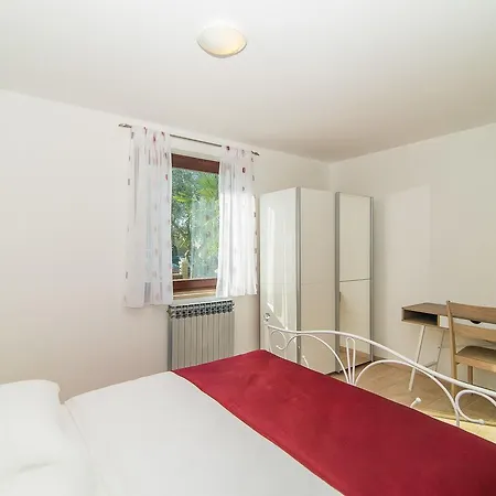 ゲストハウス Dino ポレッチ