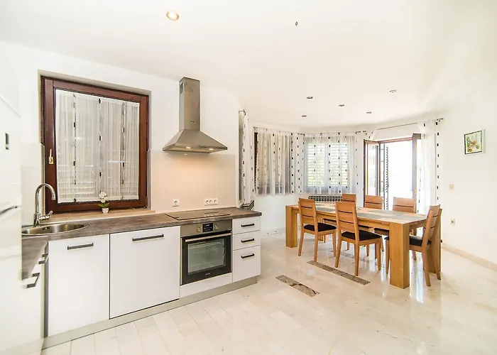 Dino Guest house Porec