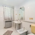 Pensión Dino 3*
